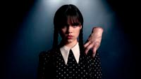 Сериал Уэнсдей - Уэнсдэй в готическом стиле